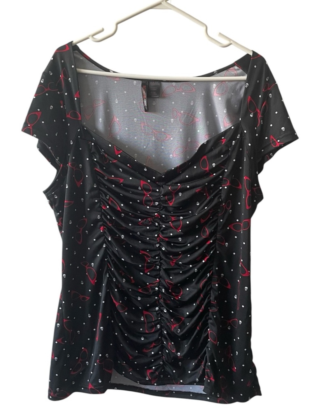 Torrid | Retro Chic Glasses & Skulls Top